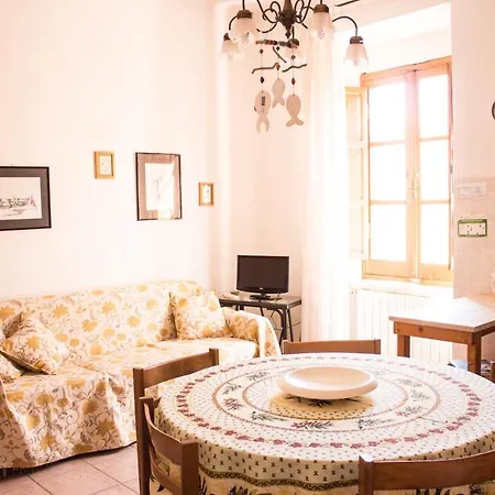 Casa Chessa Vardeu_appartamento In Centro Storico